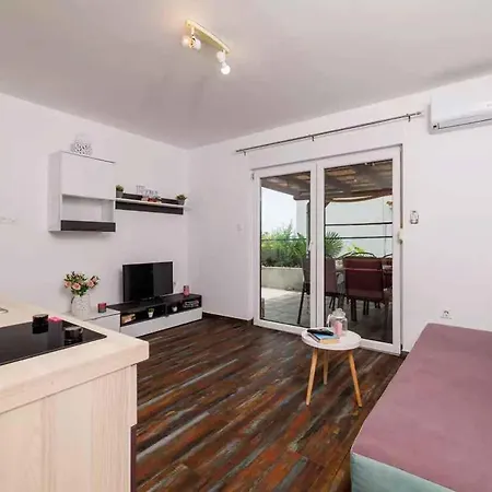 One-bedroom In Crikvenica Xxxi