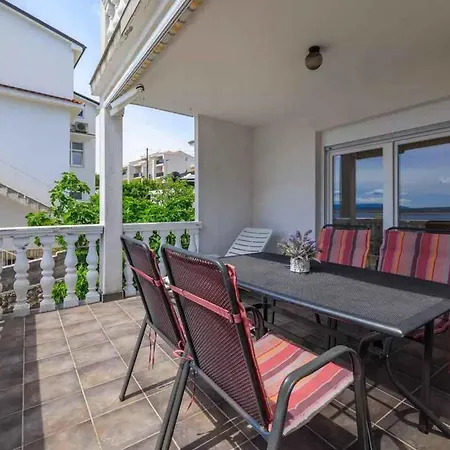 Apartman One-bedroom In Crikvenica Xxxi Crikvenica