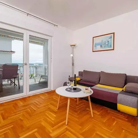 One-bedroom In Crikvenica Xxxi *
