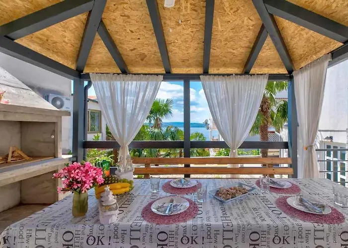 Lägenhet One-bedroom In Crikvenica Xxxi *